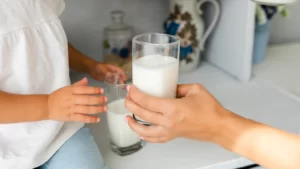 LA FUENTE DE LA SALUD ESTÁ EN LA LECHE.